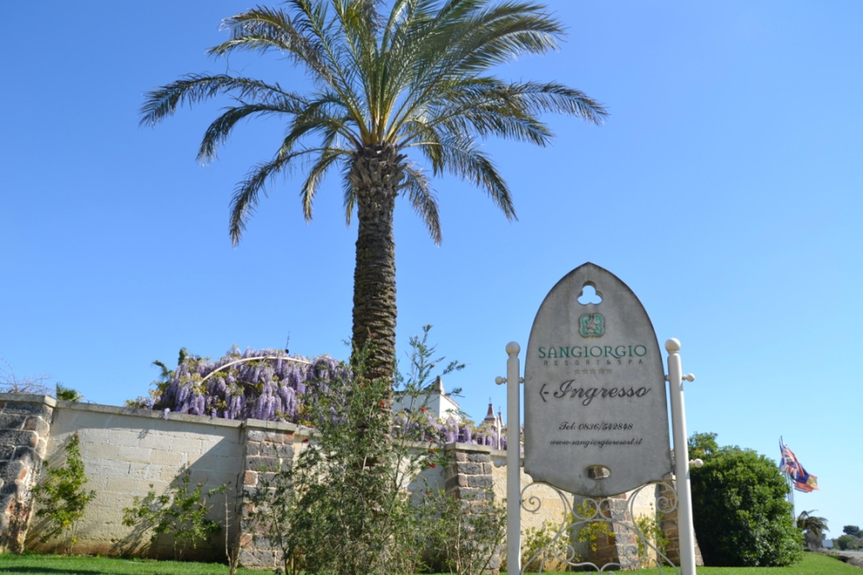 Sangiorgio Resort & Spa Cutrofiano Exteriör bild