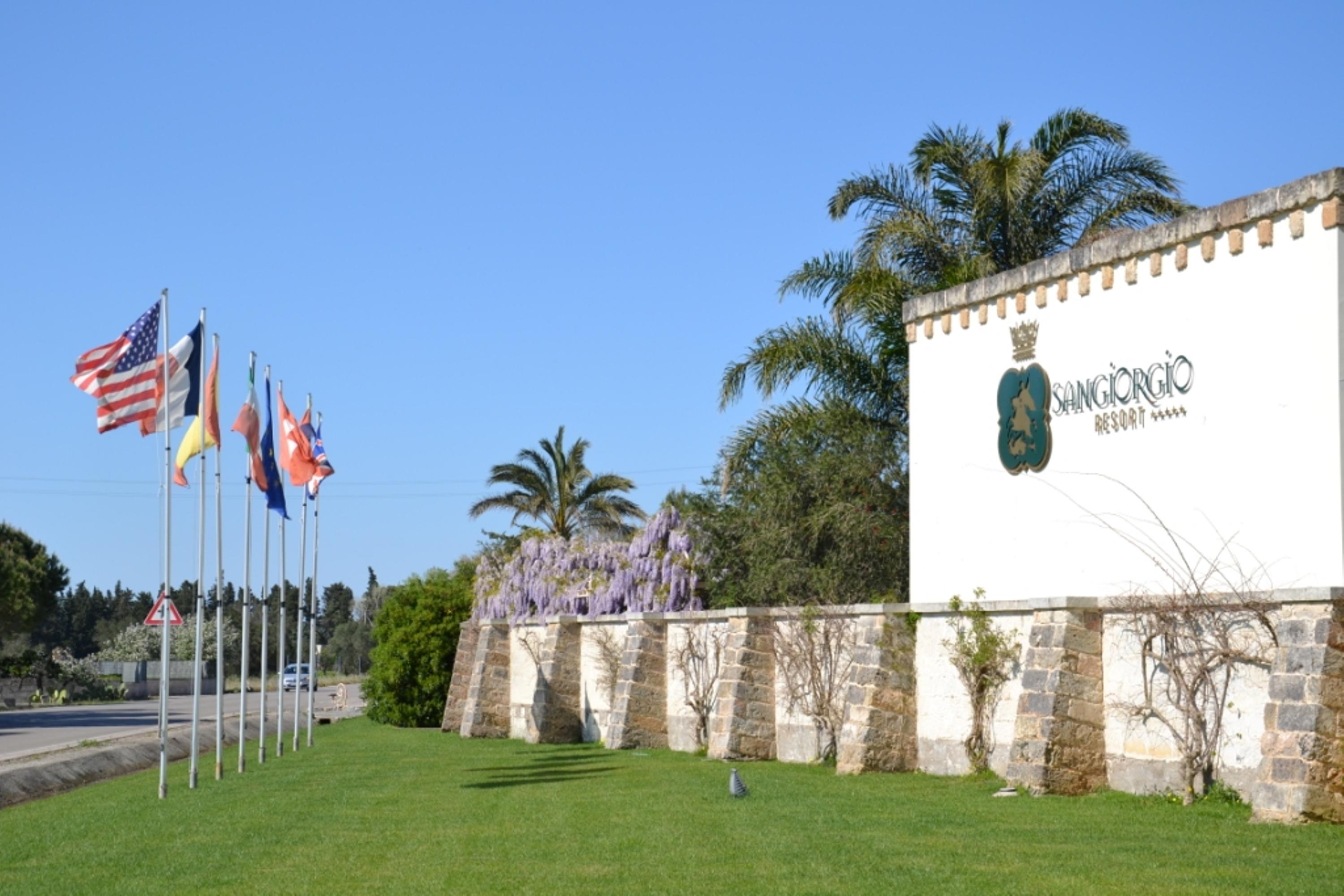 Sangiorgio Resort & Spa Cutrofiano Exteriör bild